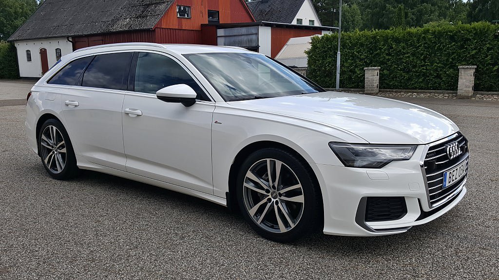 Vehicle Image 6