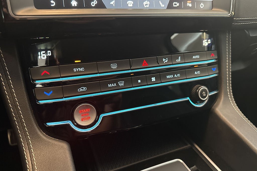 Vehicle Image 29