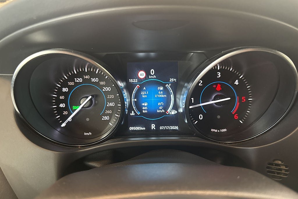 Vehicle Image 31