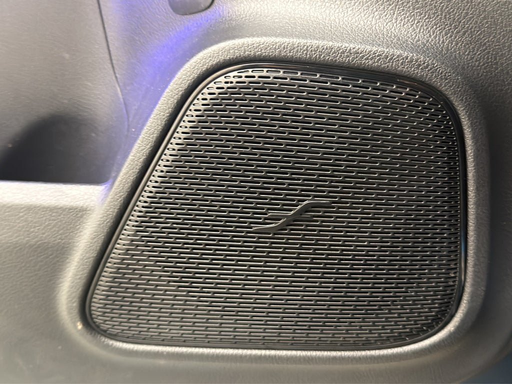 Vehicle Image 37