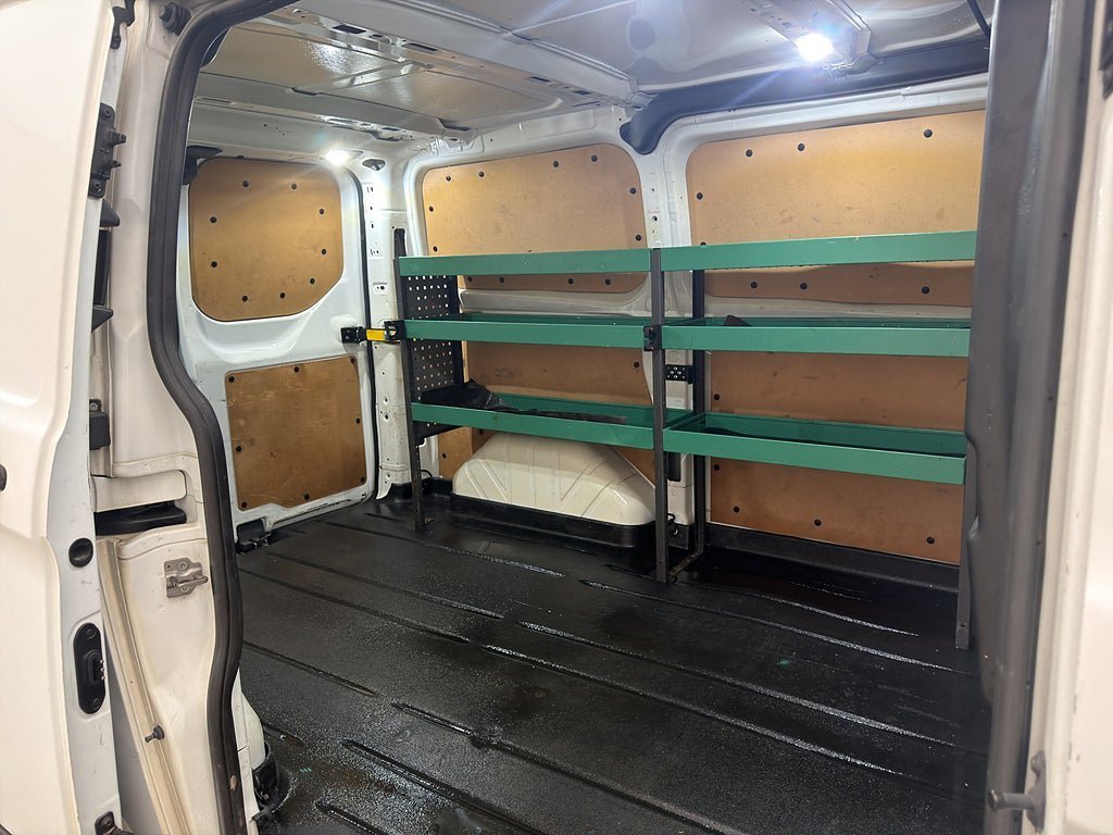 Vehicle Image 13