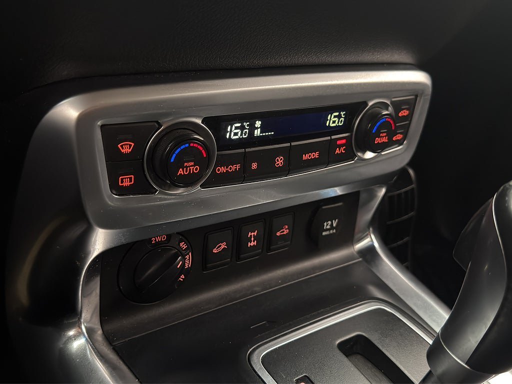 Vehicle Image 23