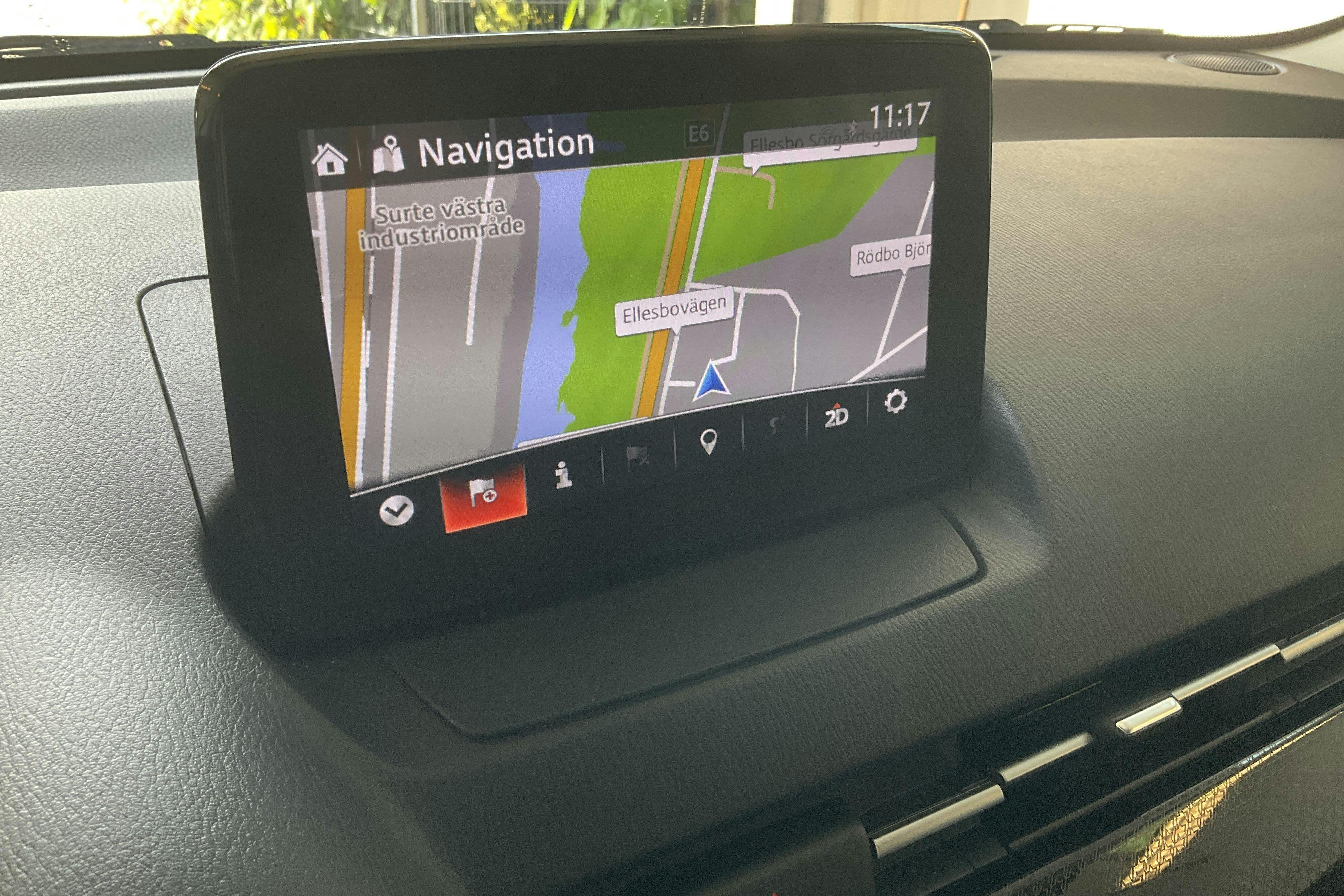 Vehicle Image 11
