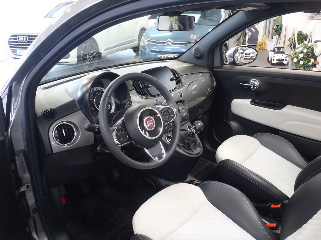 Vehicle Image 7