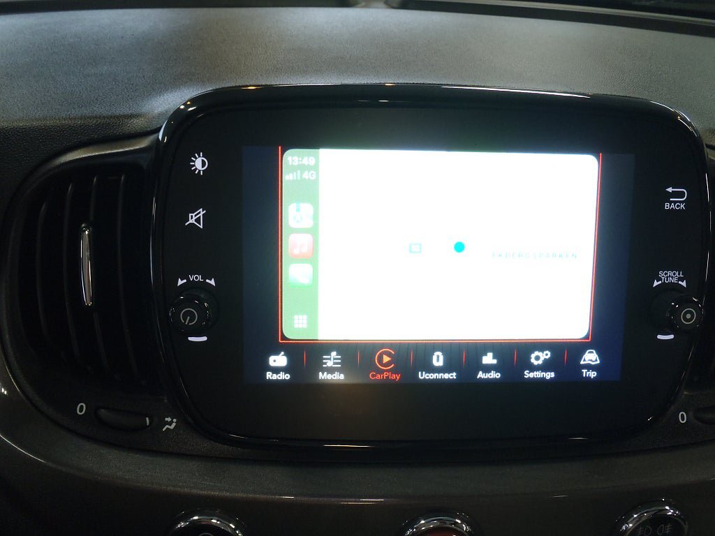 Vehicle Image 14