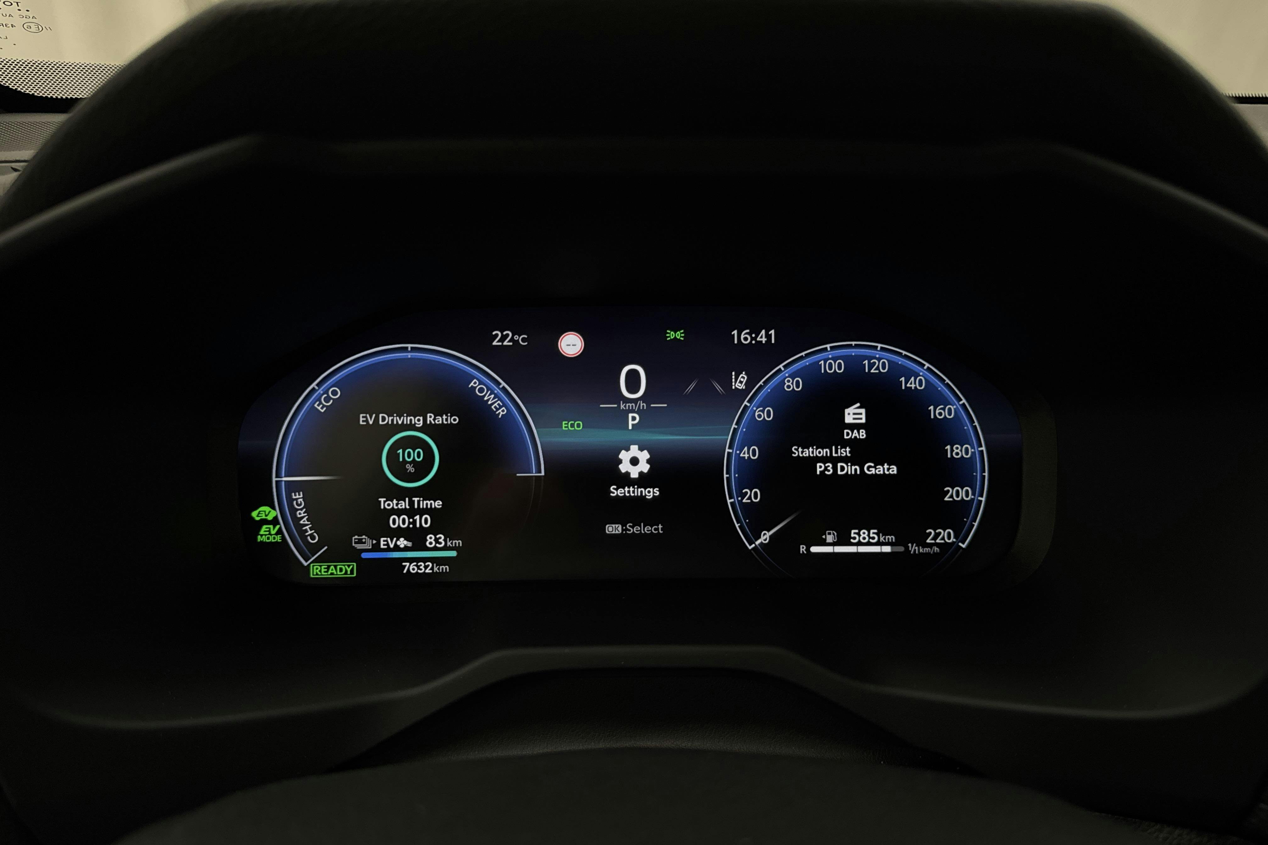 Vehicle Image 10
