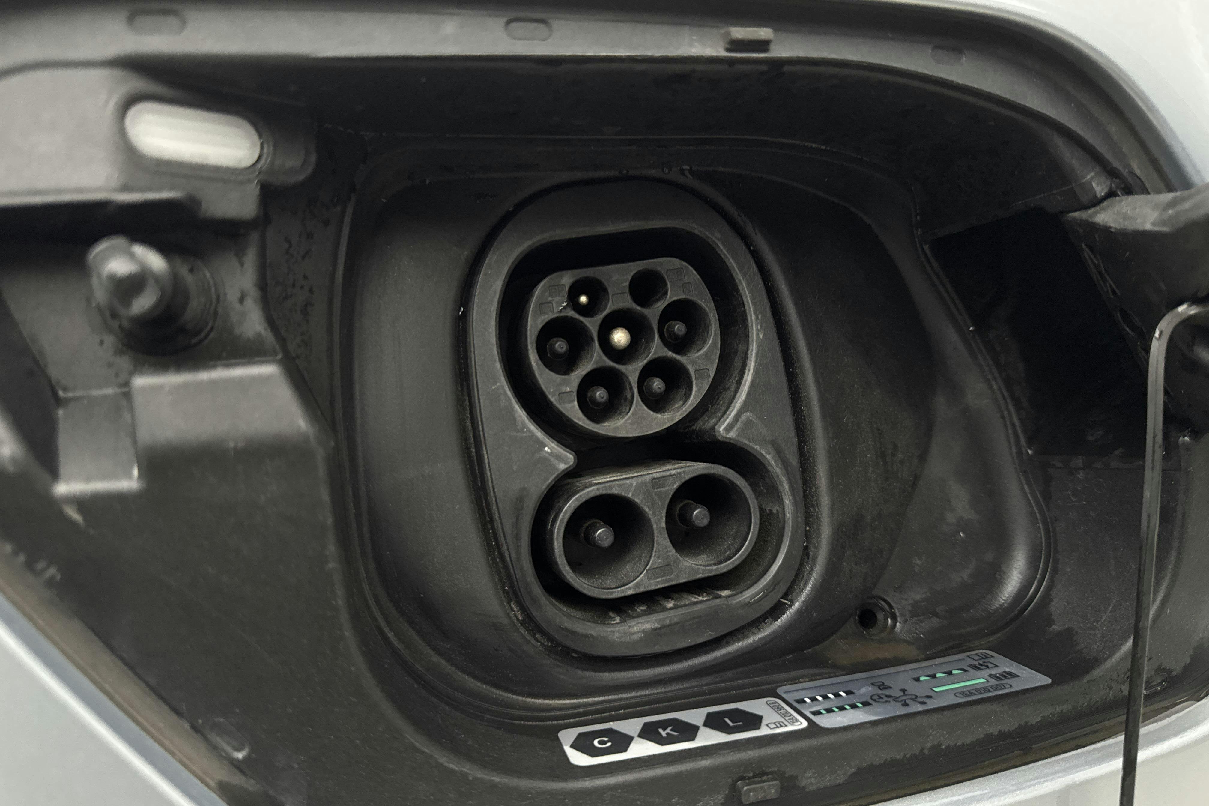 Vehicle Image 18