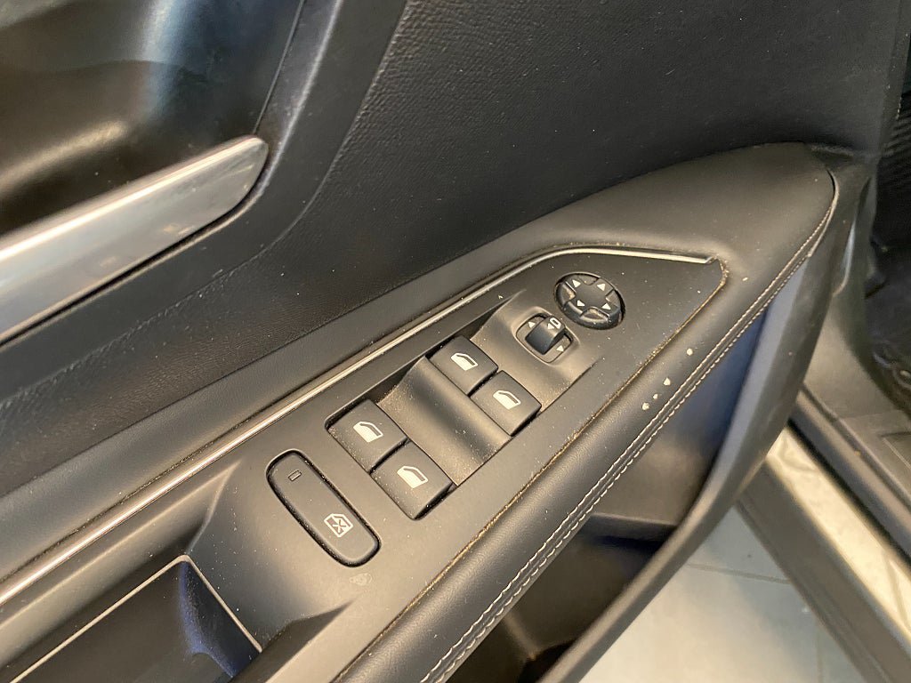 Vehicle Image 26