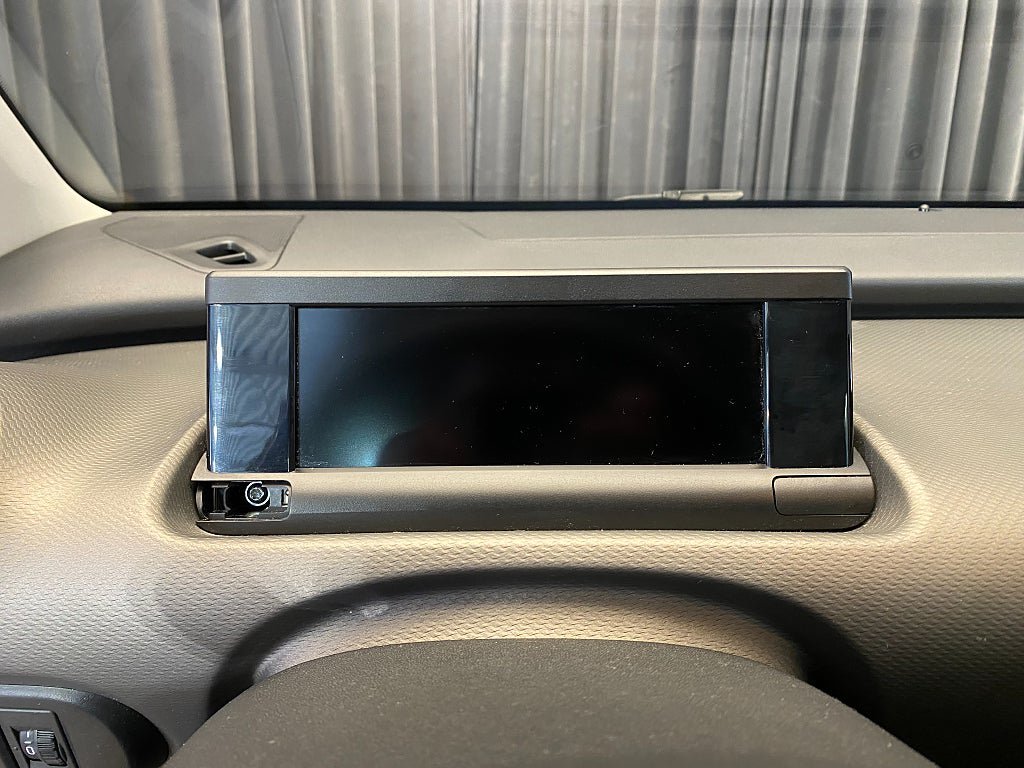 Vehicle Image 38