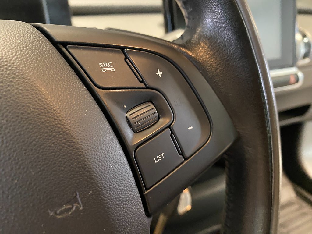 Vehicle Image 40