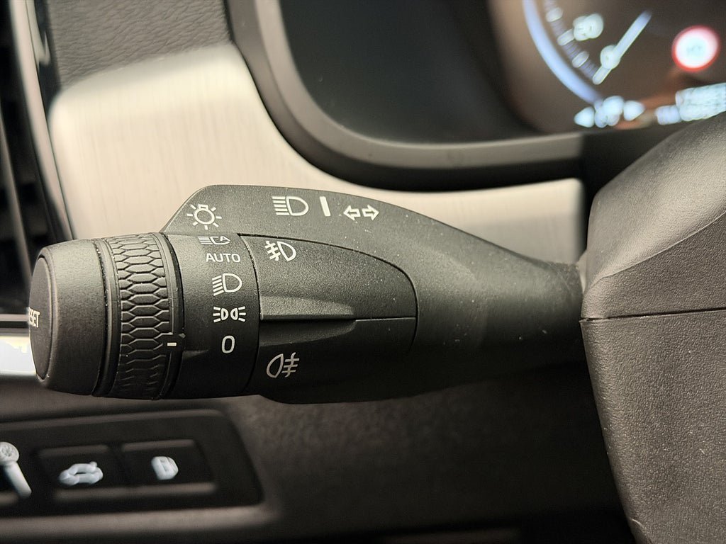 Vehicle Image 29