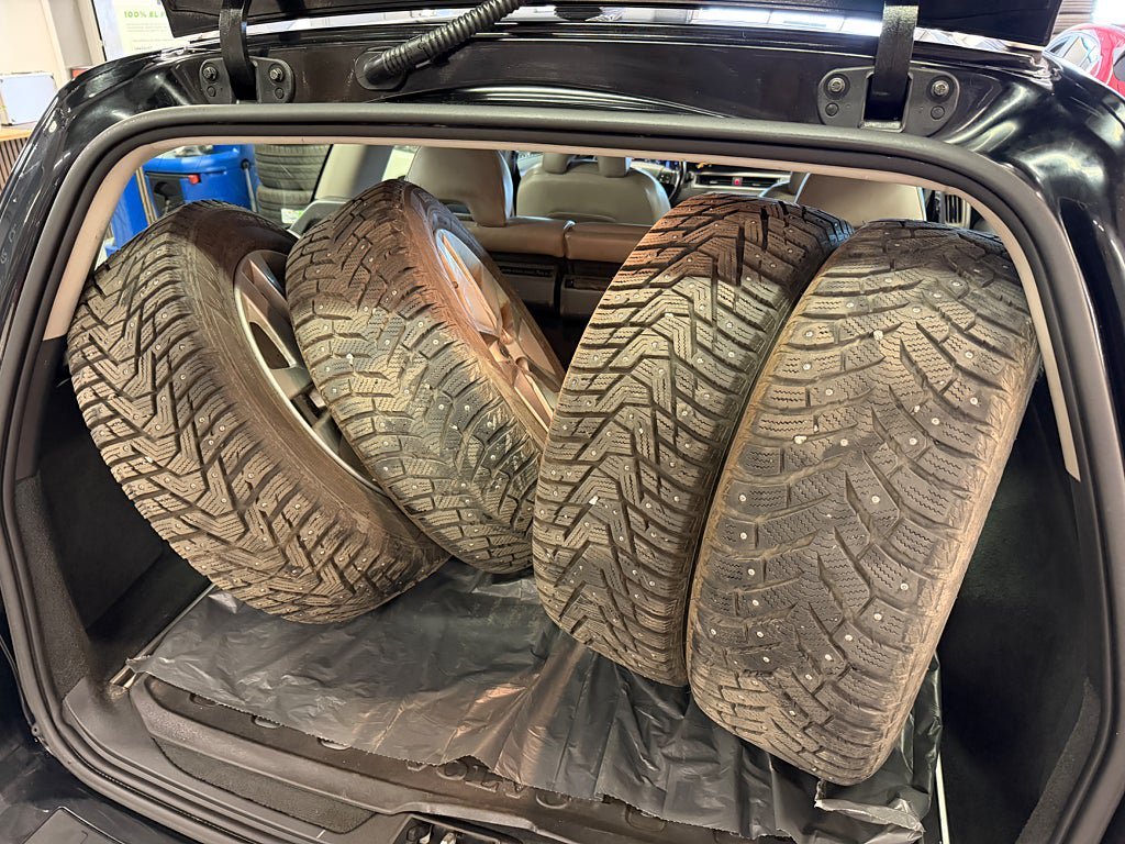 Vehicle Image 21
