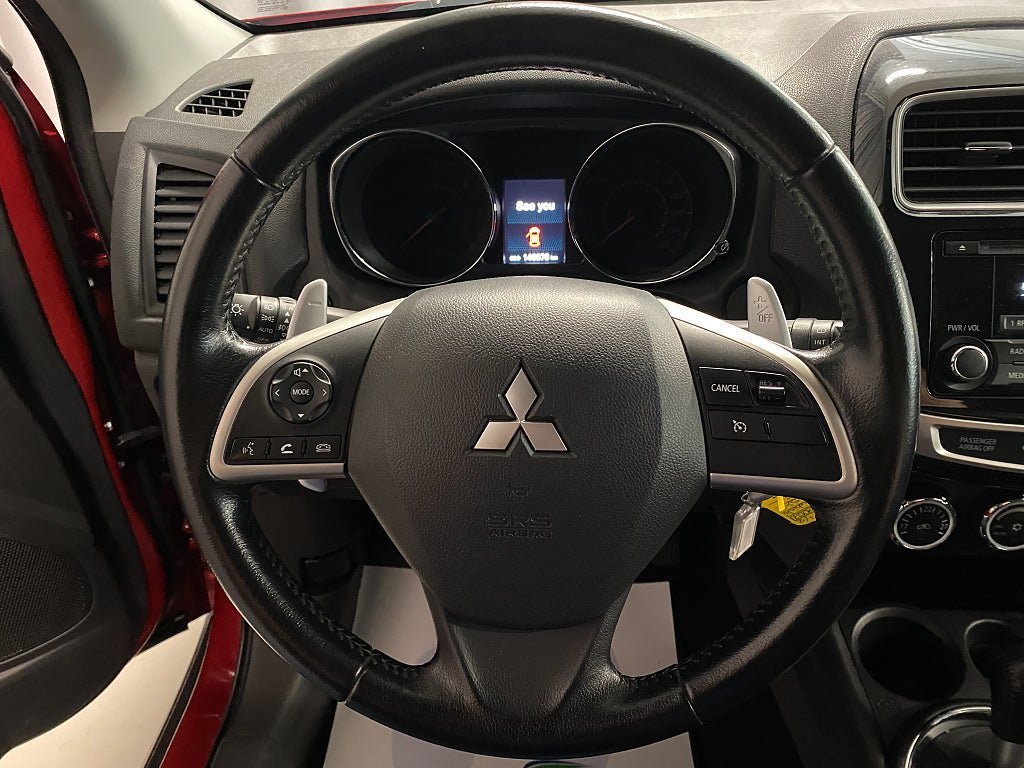 Vehicle Image 18