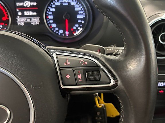 Vehicle Image 26