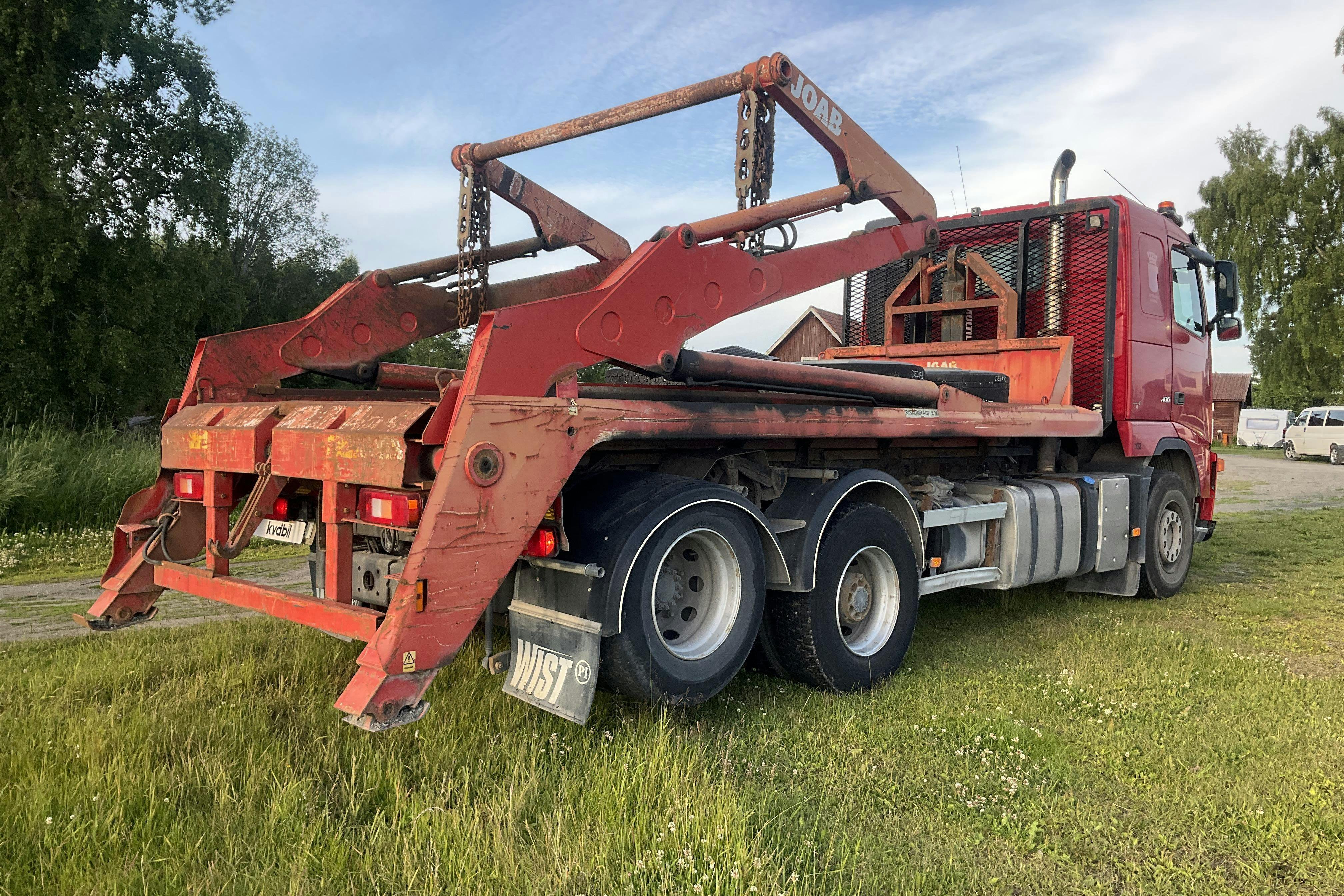 Vehicle Image 14
