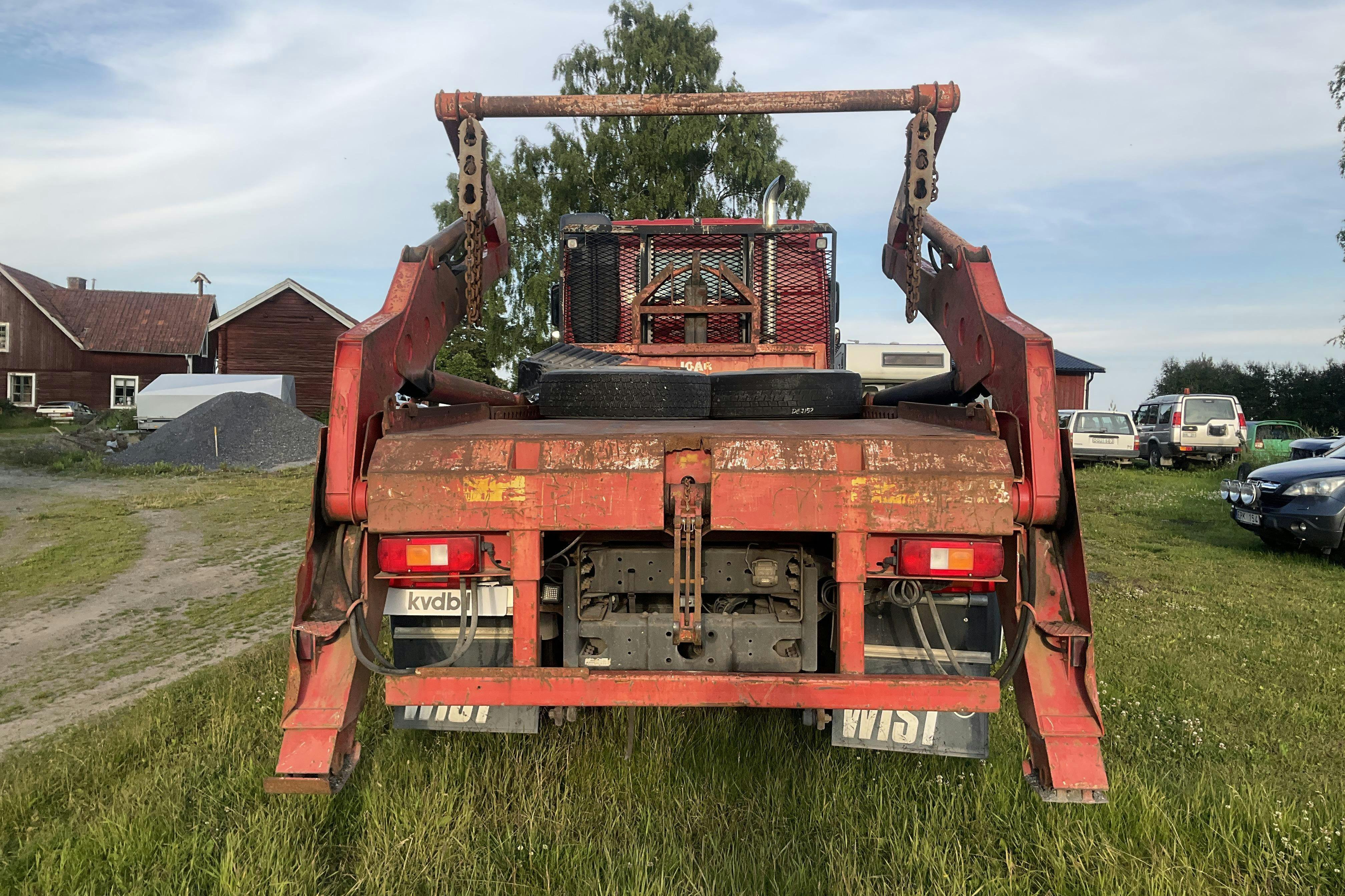 Vehicle Image 17