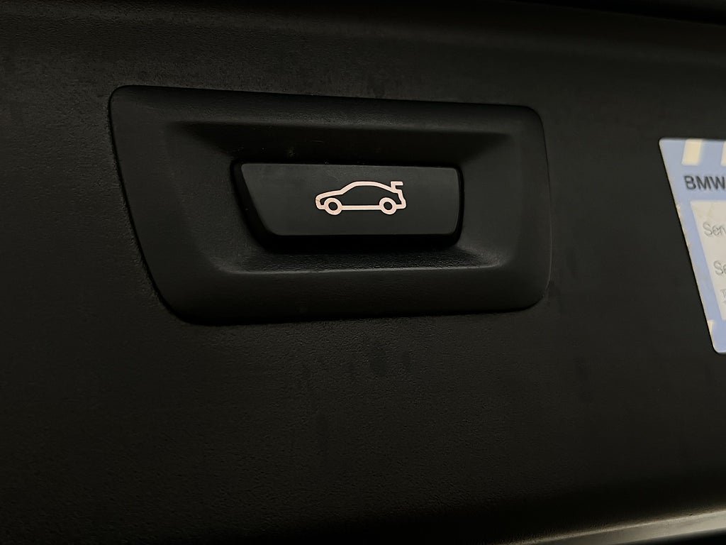 Vehicle Image 27