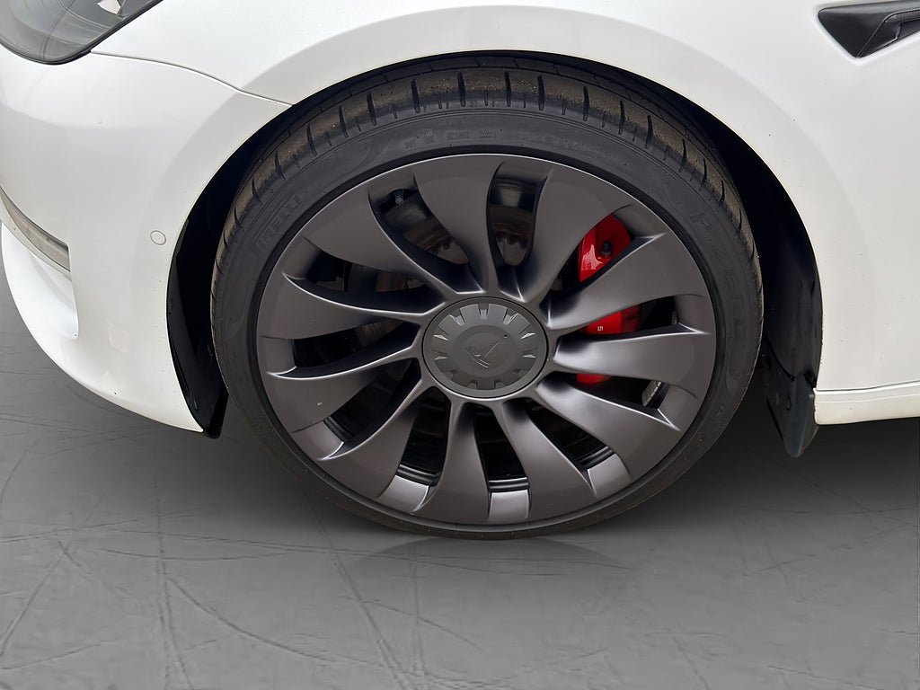 Vehicle Image 33