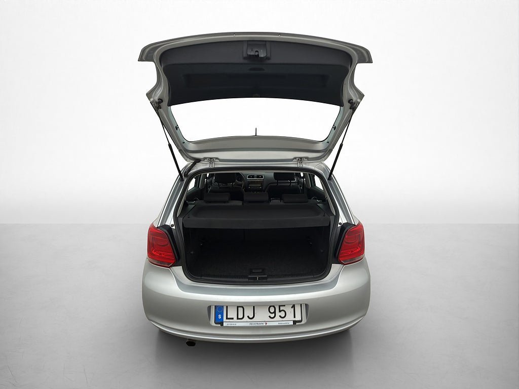 Vehicle Image 19