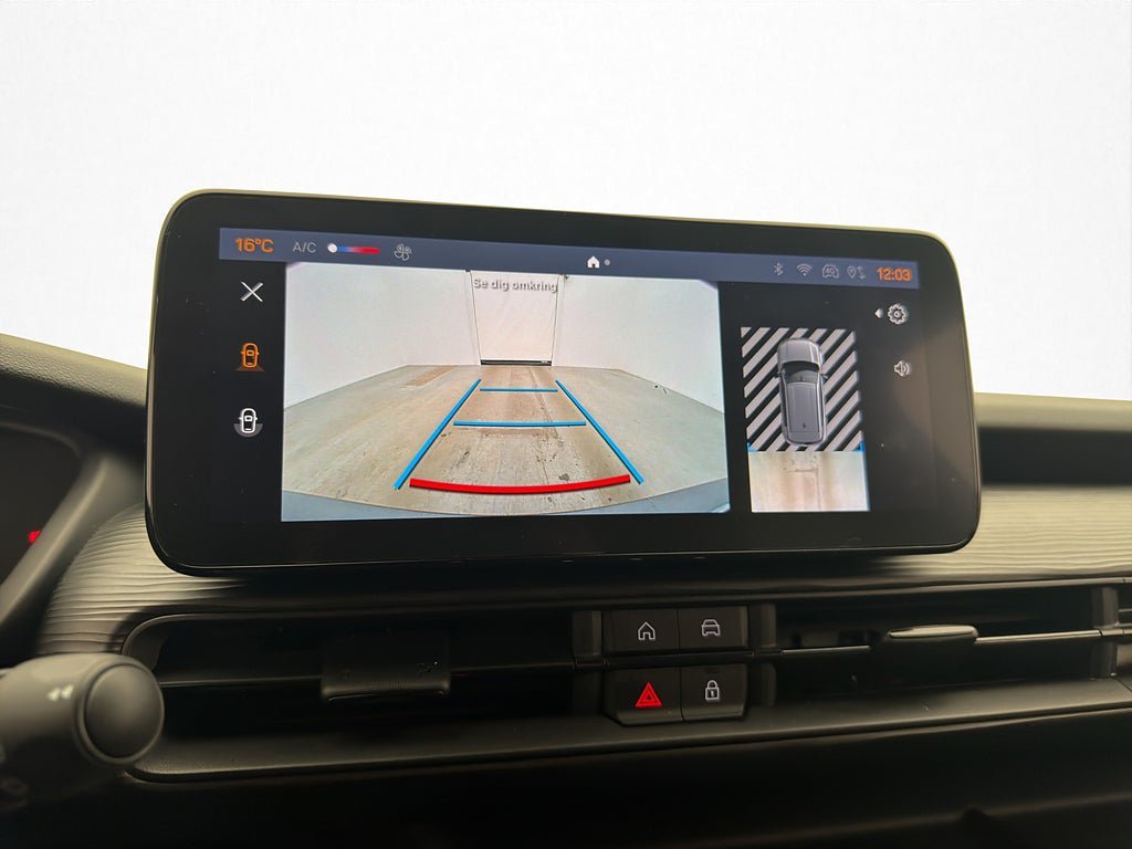 Vehicle Image 15