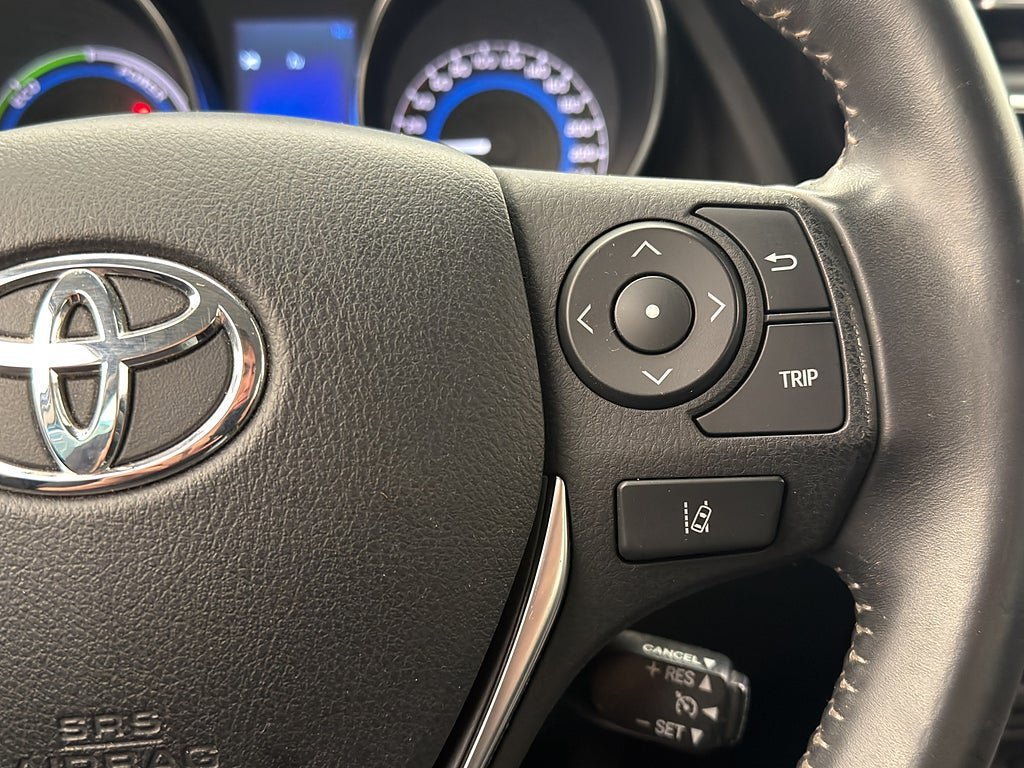 Vehicle Image 18