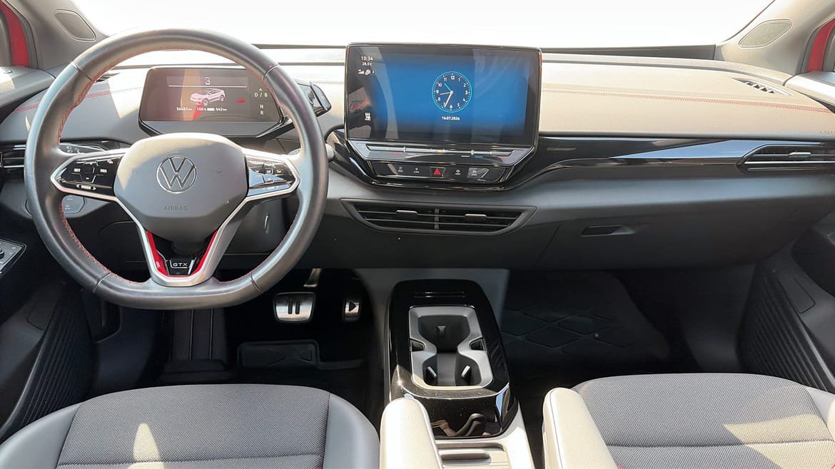 Vehicle Image 10