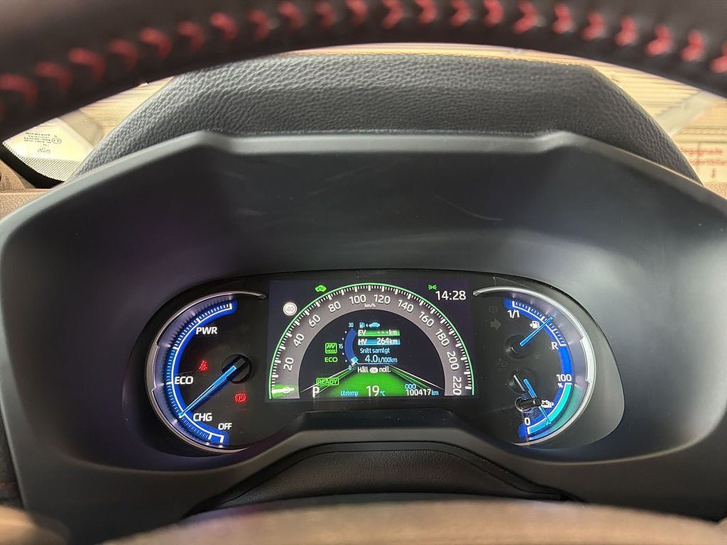 Vehicle Image 23