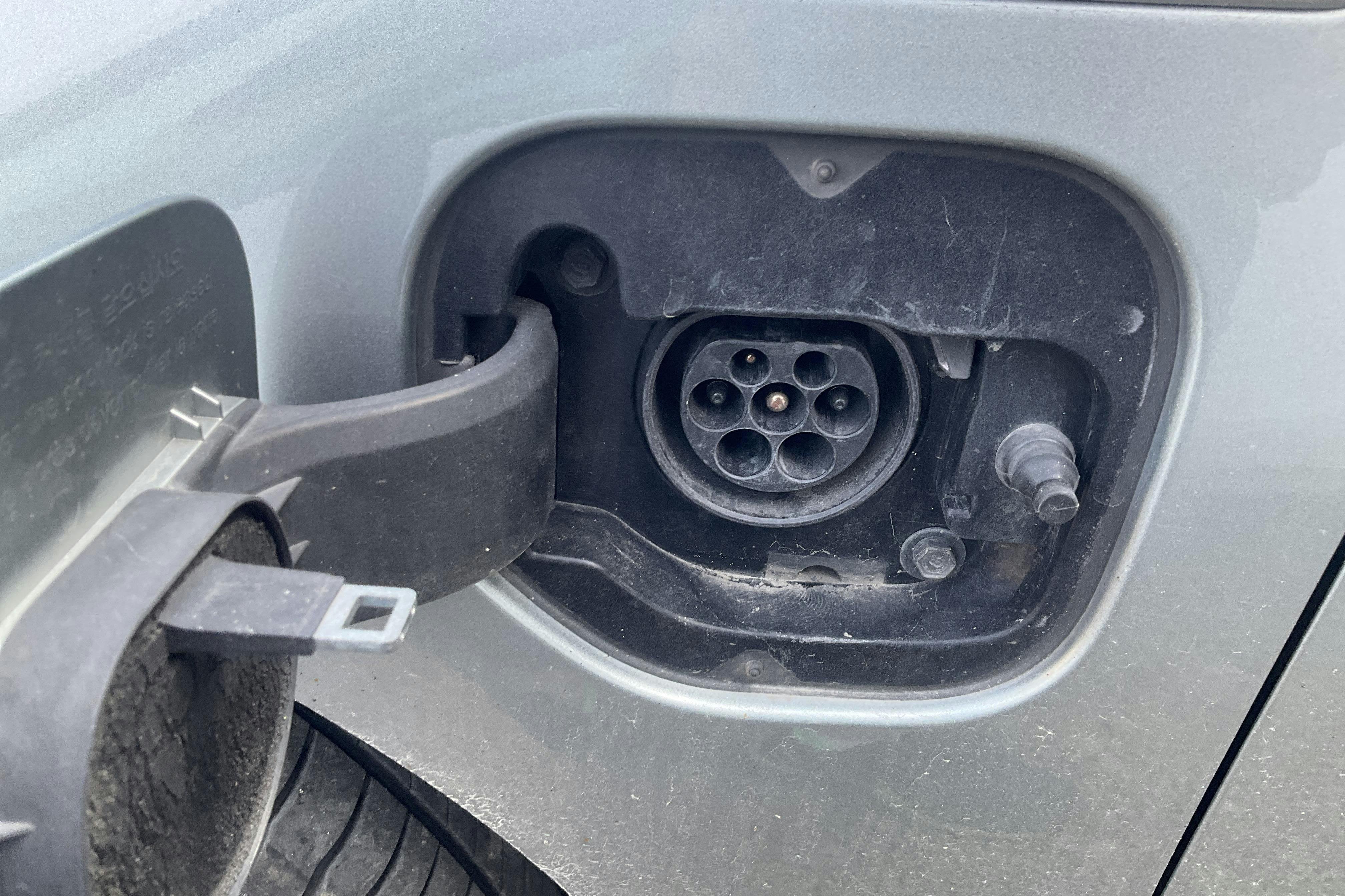 Vehicle Image 14