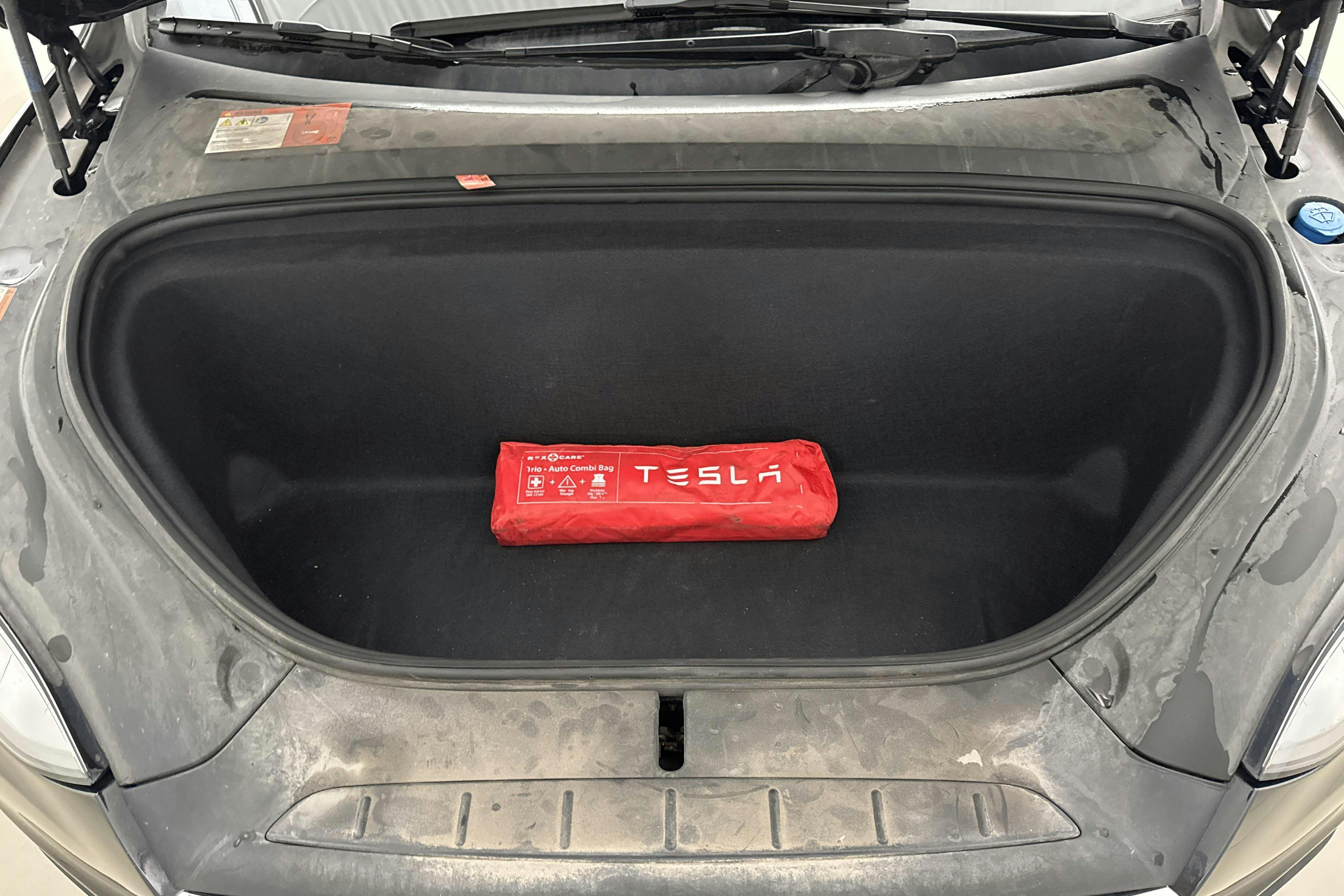 Vehicle Image 17