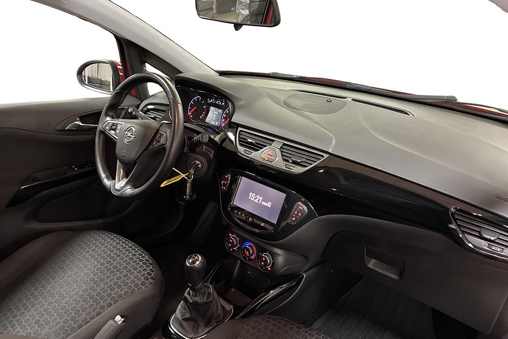 Vehicle Image 16