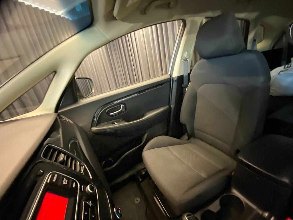 Vehicle Image 38
