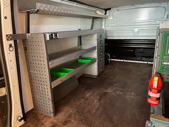 Vehicle Image 11