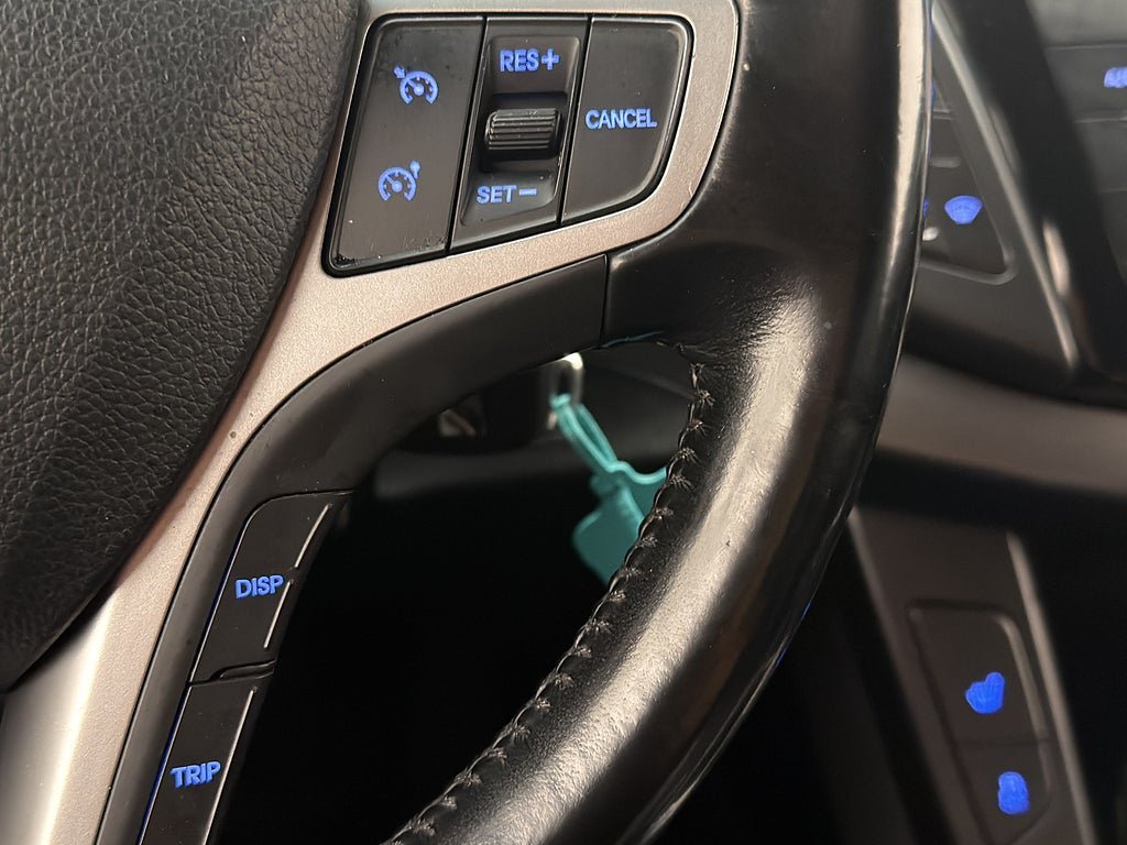 Vehicle Image 17