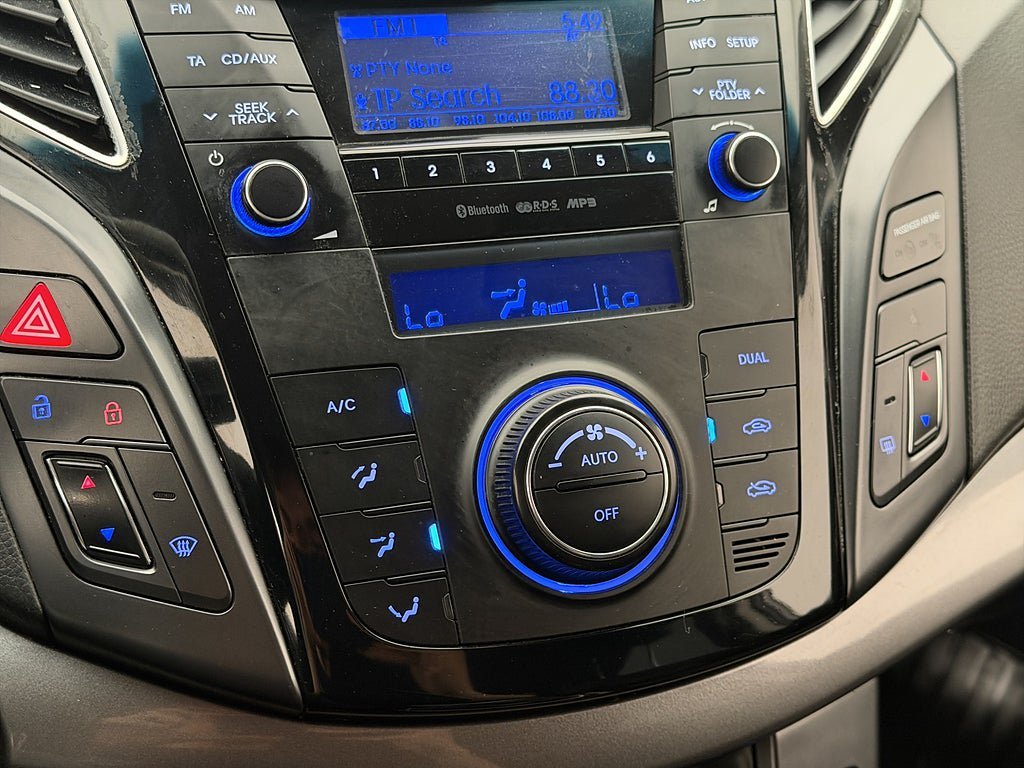 Vehicle Image 19