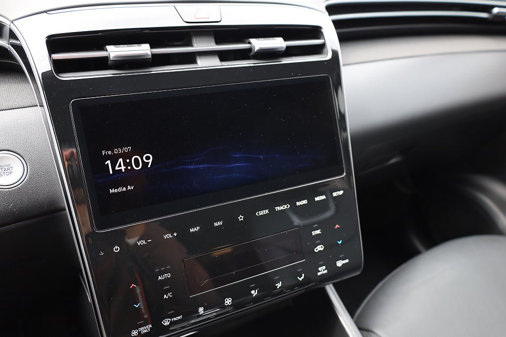 Vehicle Image 22