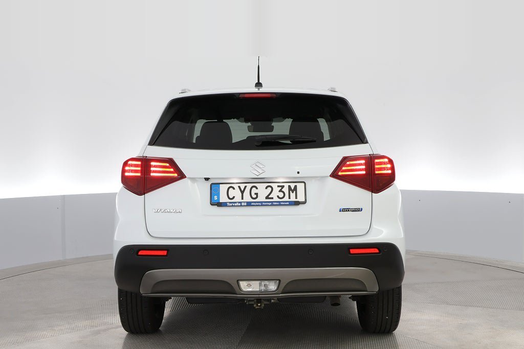Vehicle Image 4