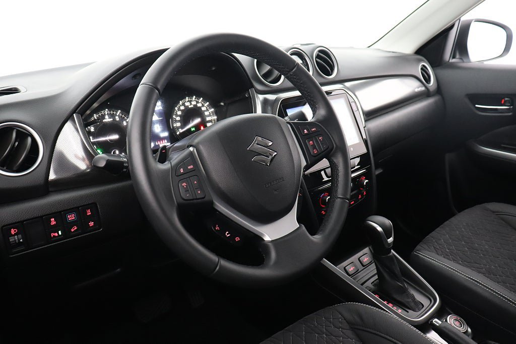 Vehicle Image 12