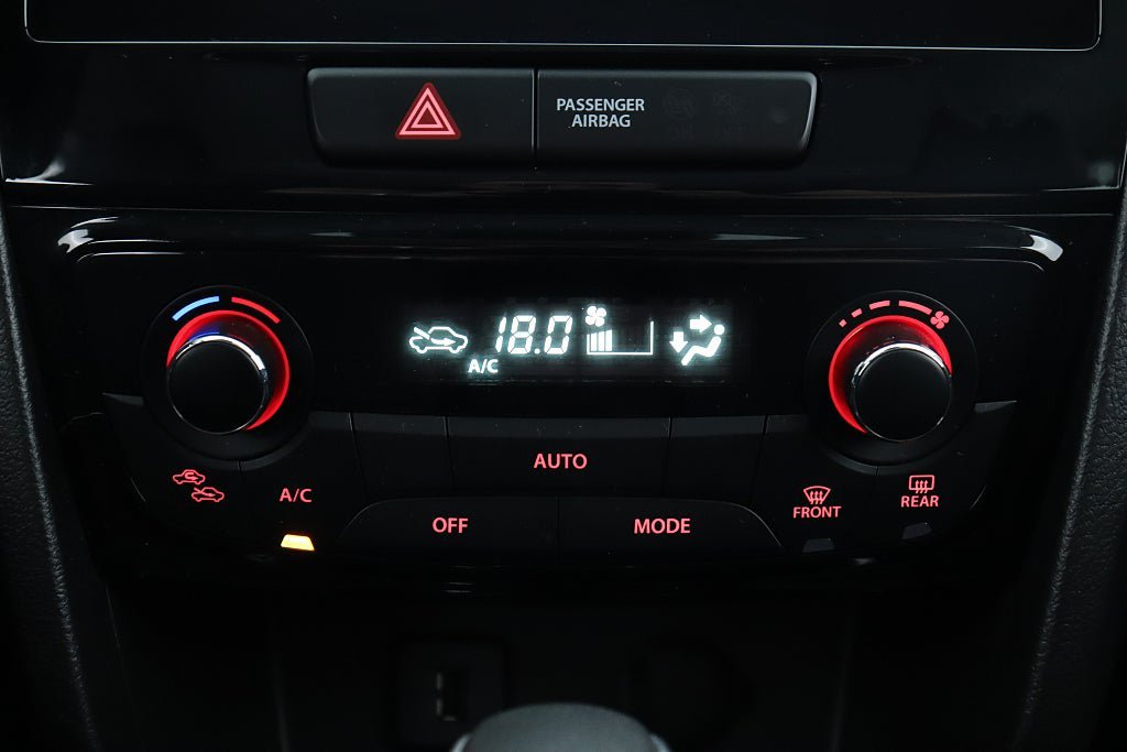 Vehicle Image 24