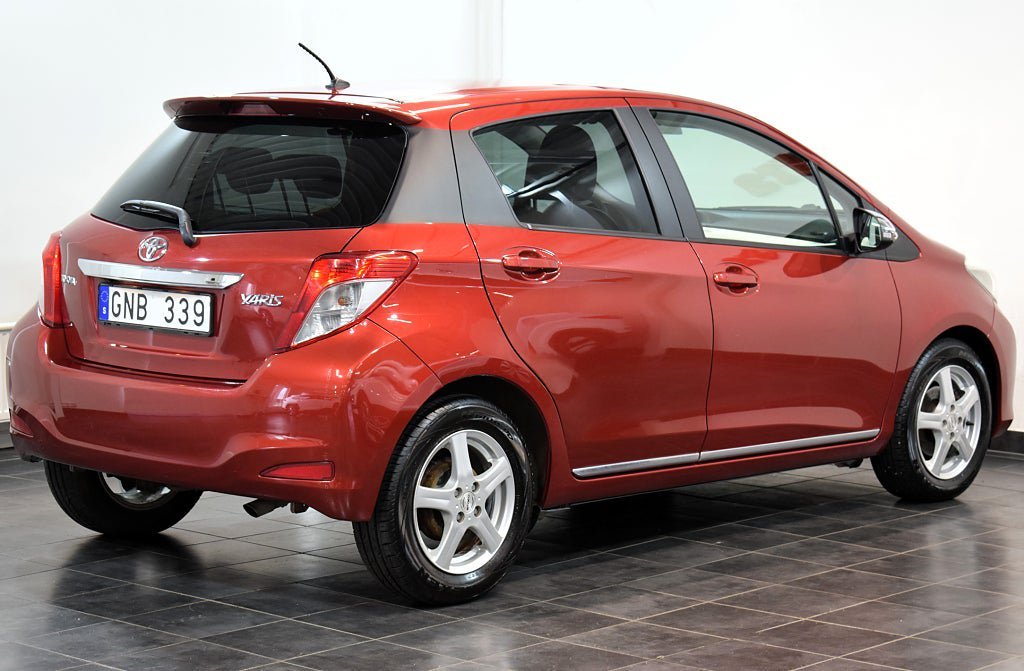 Vehicle Image 7