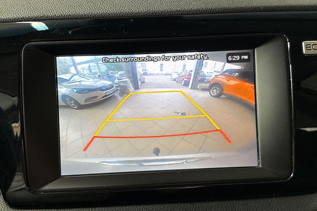 Vehicle Image 22