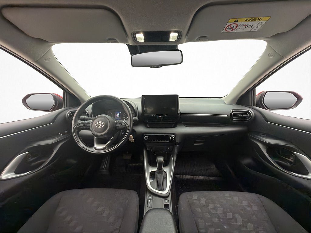 Vehicle Image 13