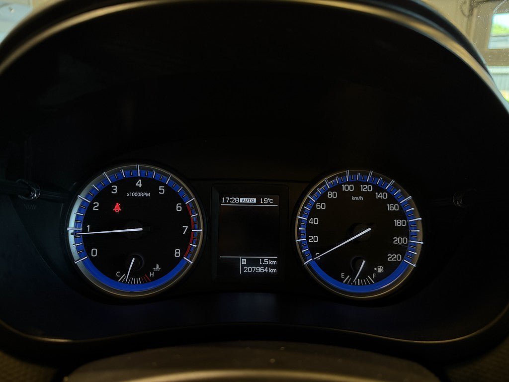 Vehicle Image 11
