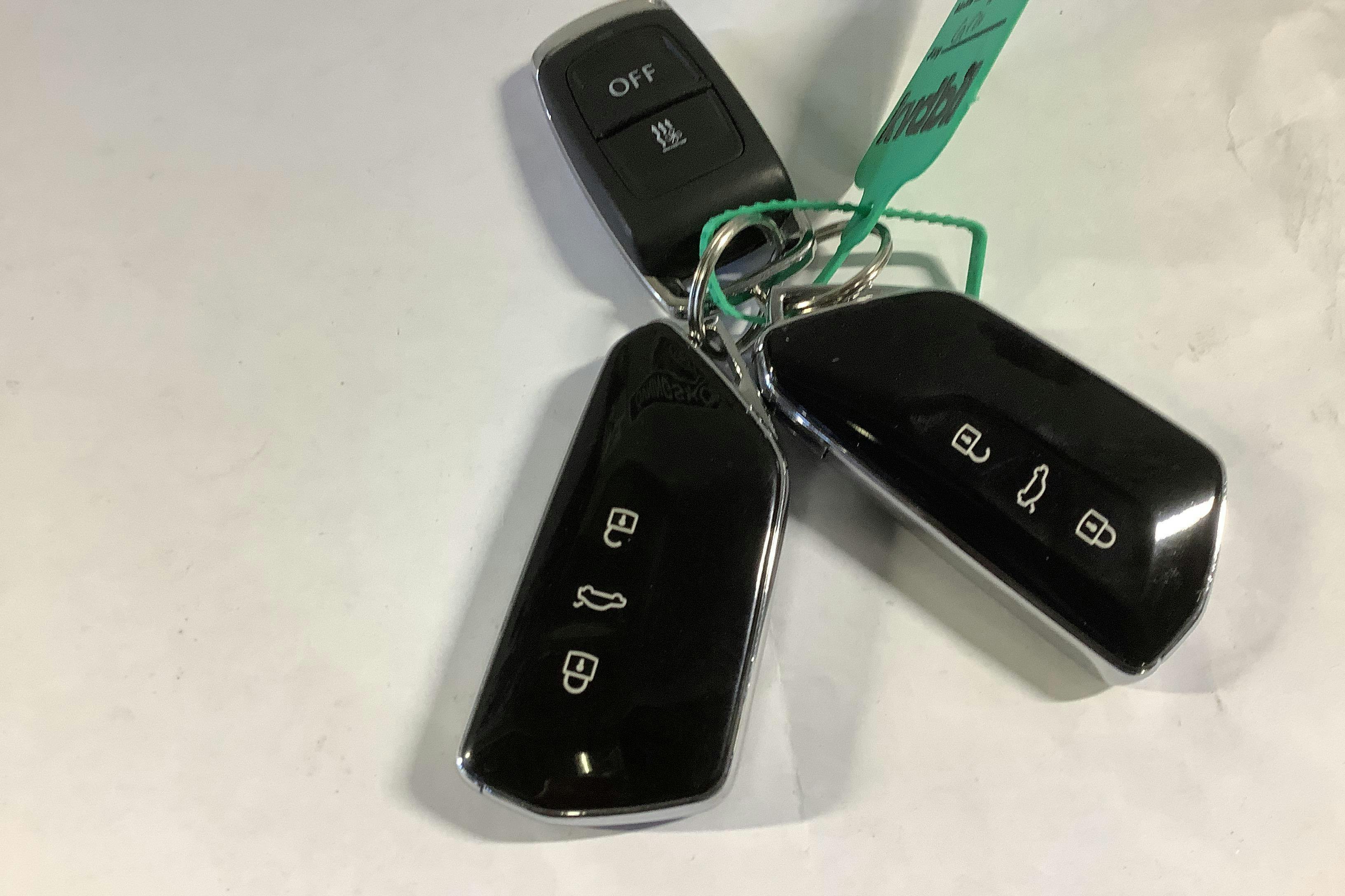 Vehicle Image 15