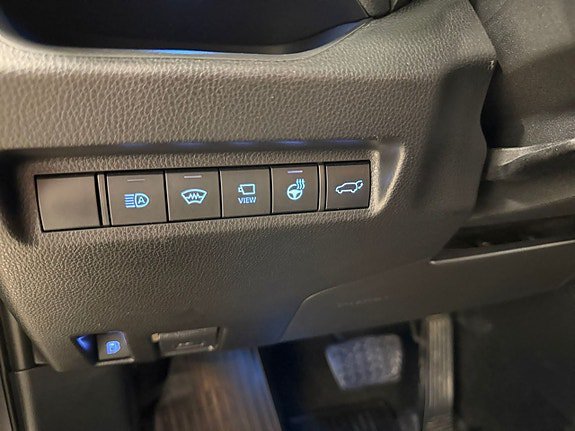 Vehicle Image 23