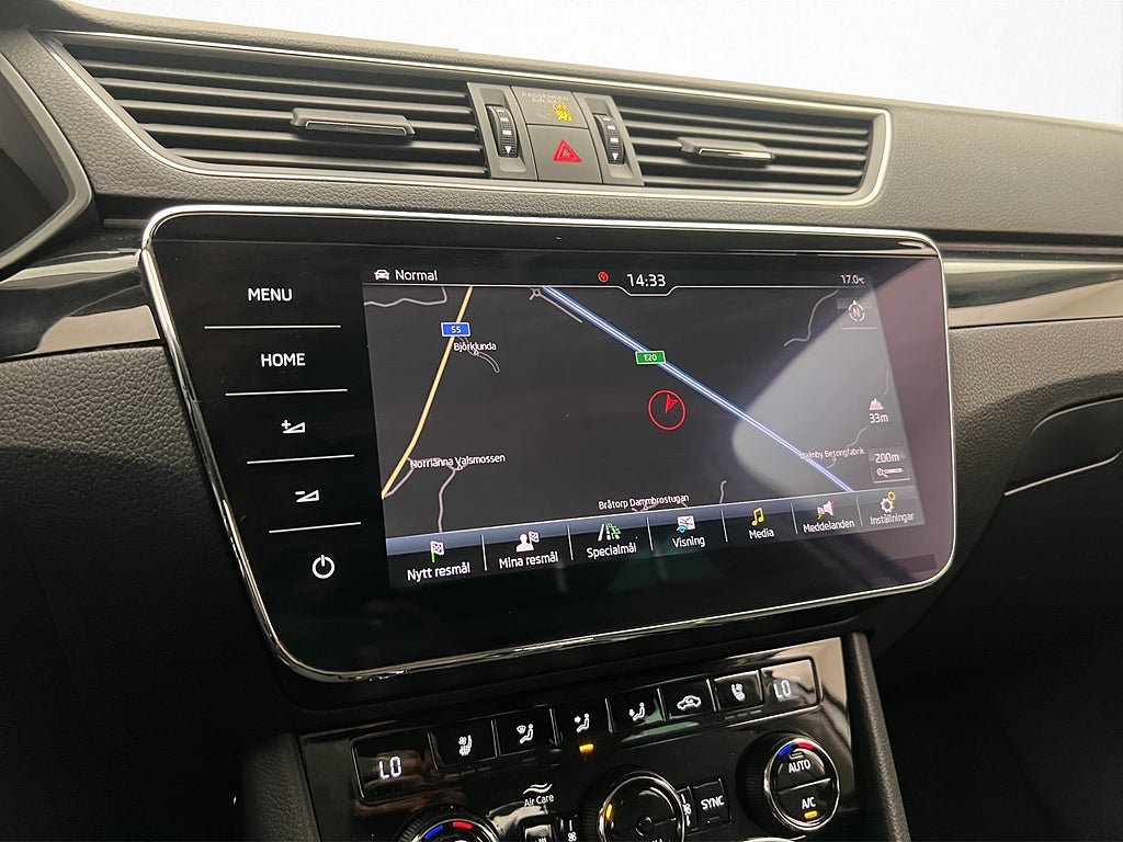 Vehicle Image 23