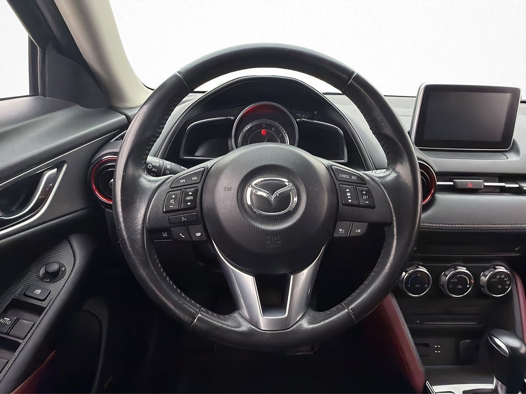 Vehicle Image 15