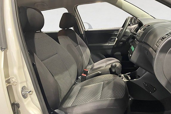 Vehicle Image 15