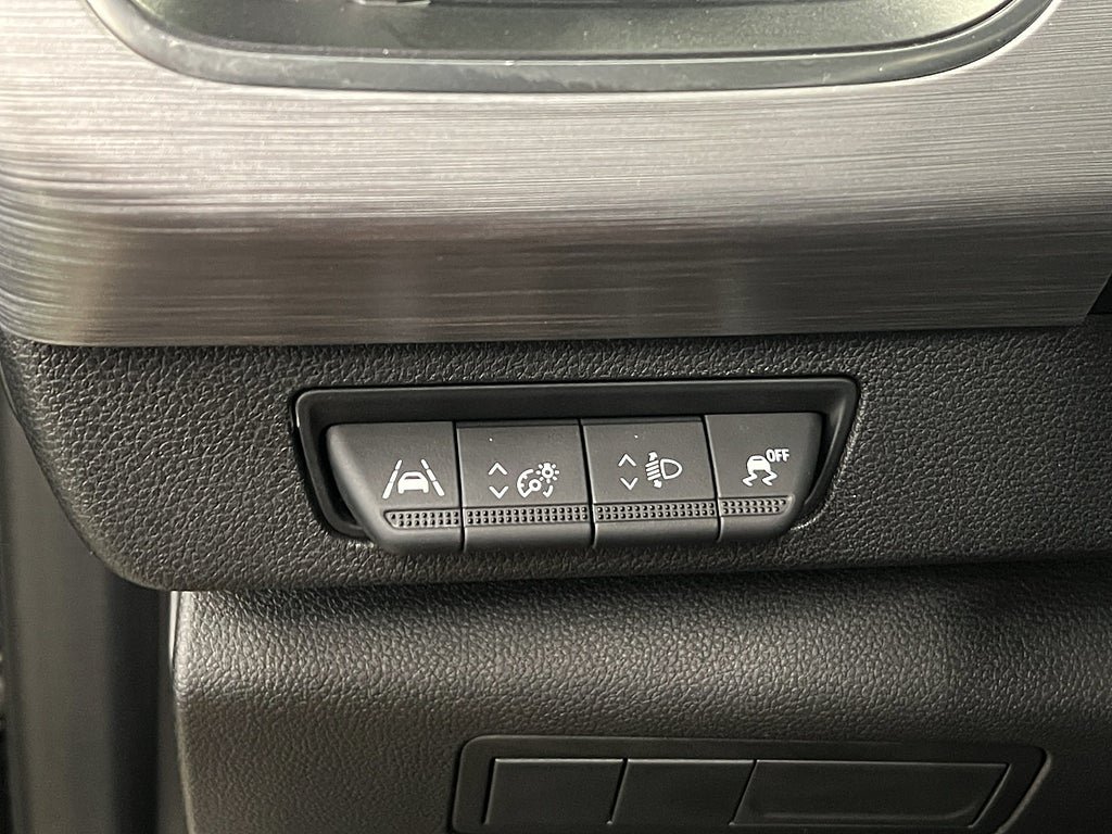 Vehicle Image 35