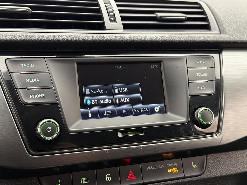 Vehicle Image 20