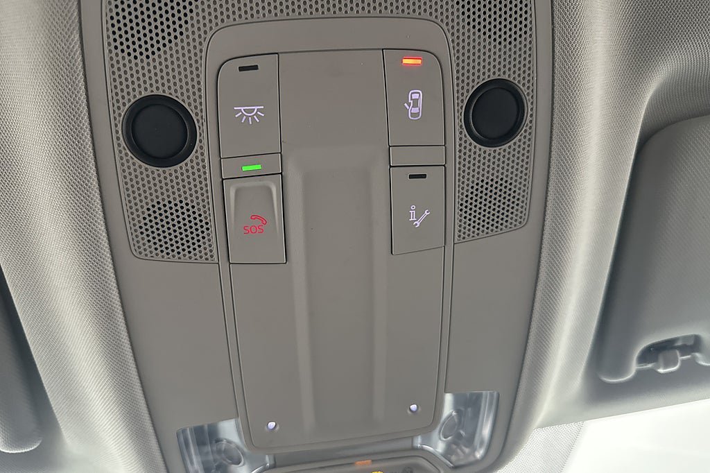Vehicle Image 27